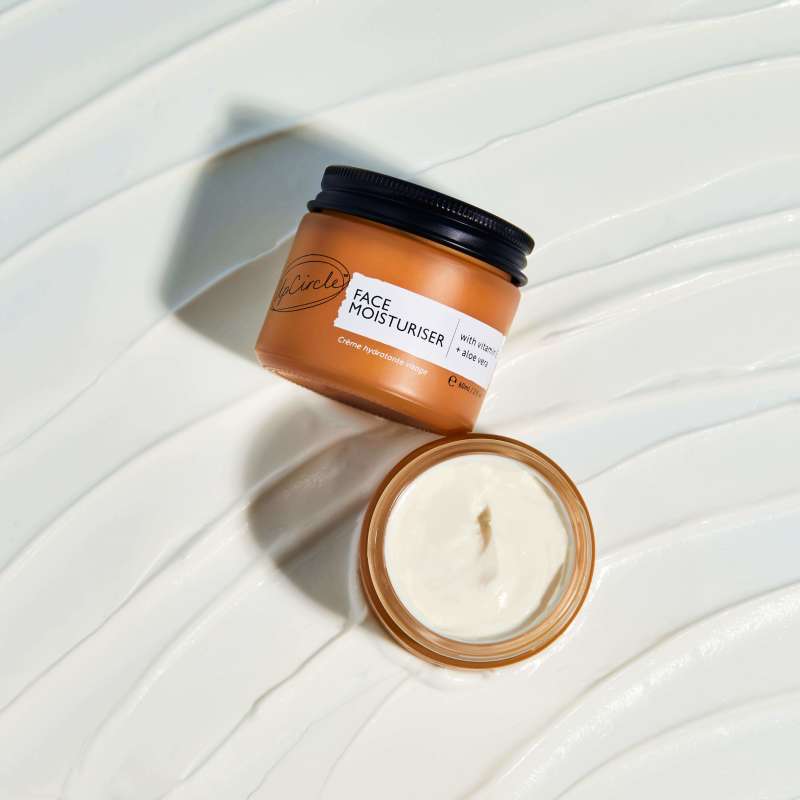Face Moisturizer with Vitamin E + Aloe Vera - Image 10