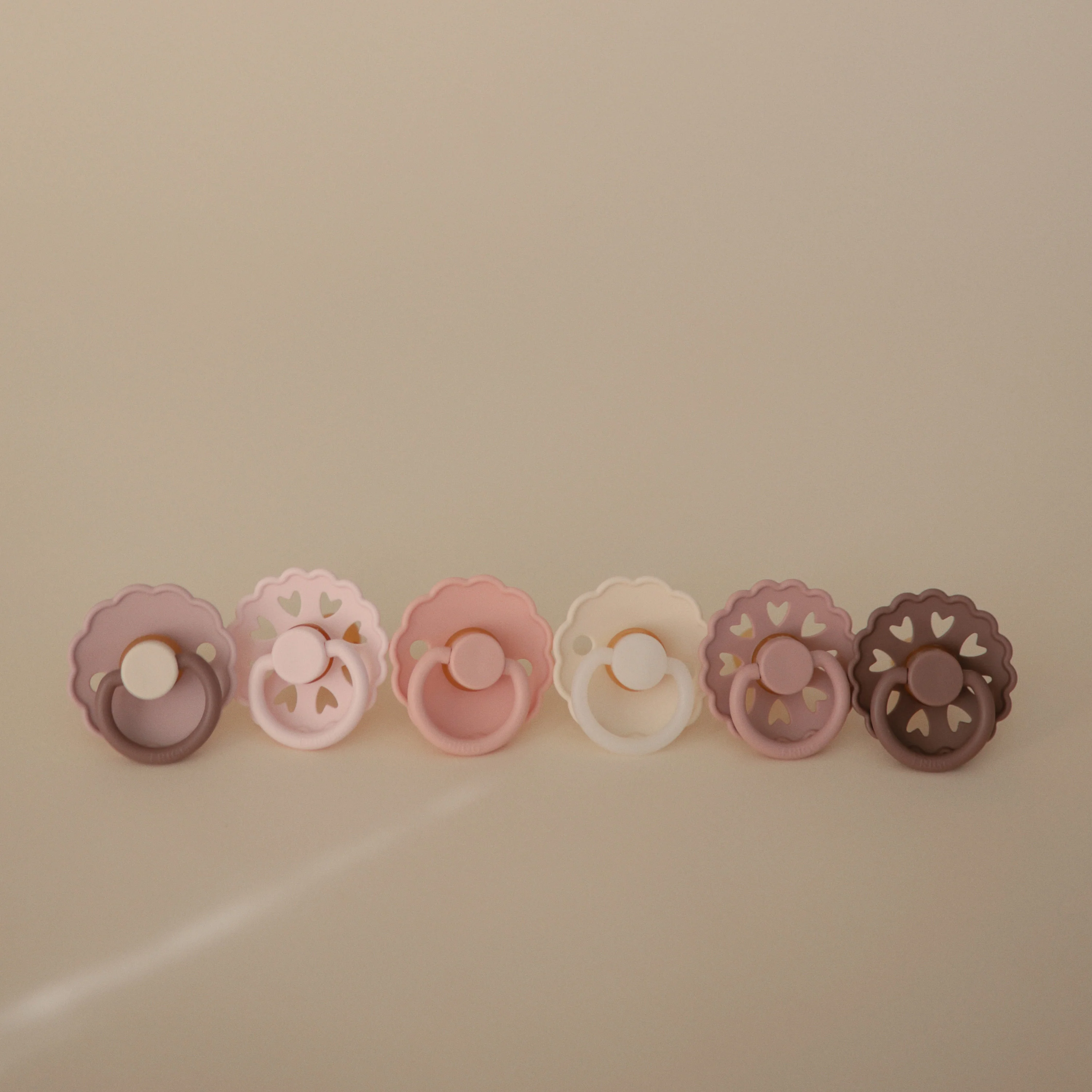 FRIGG Silicone Pacifier – BPA-Free 6-Pack - Image 2