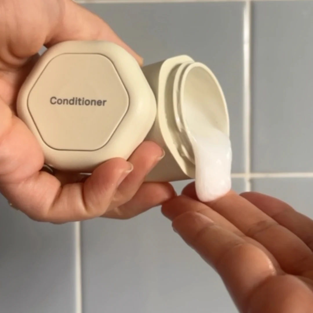 Hair Duo Travel Containers - Image 3