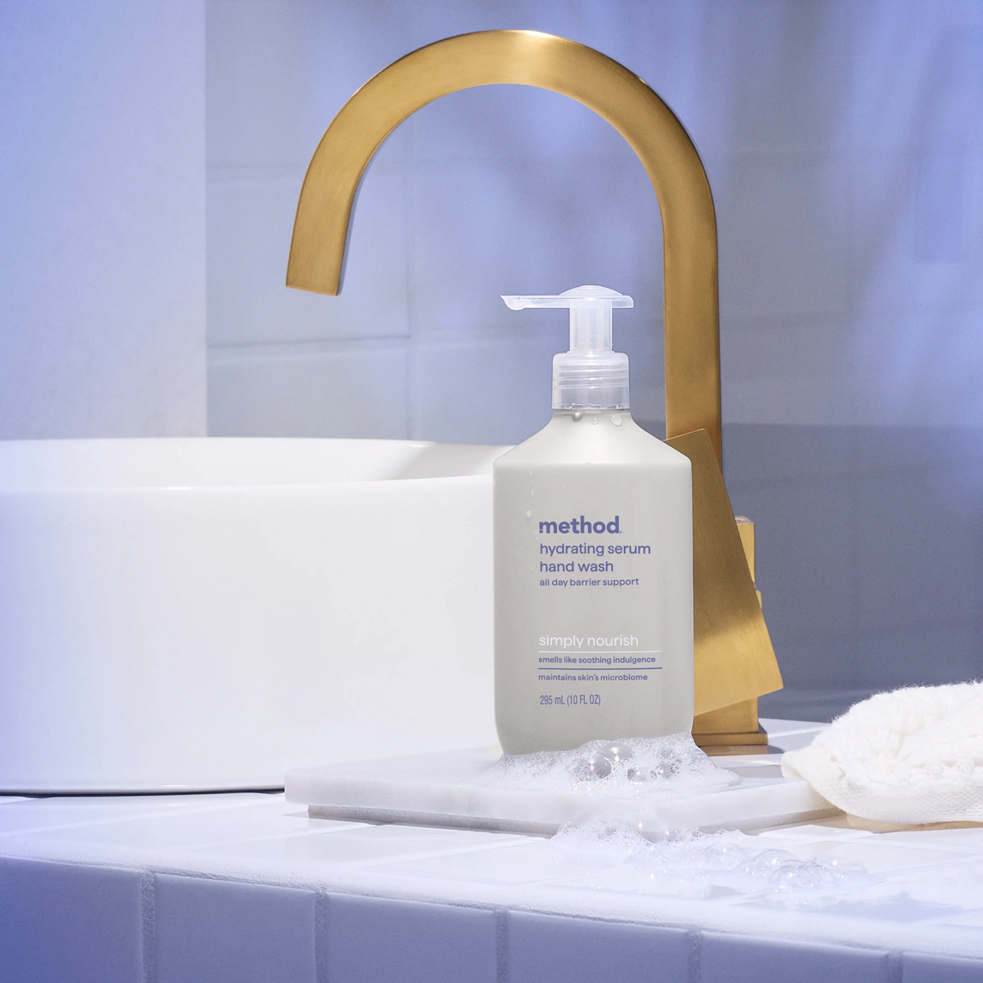 Hydrating Serum Hand Wash - Image 13