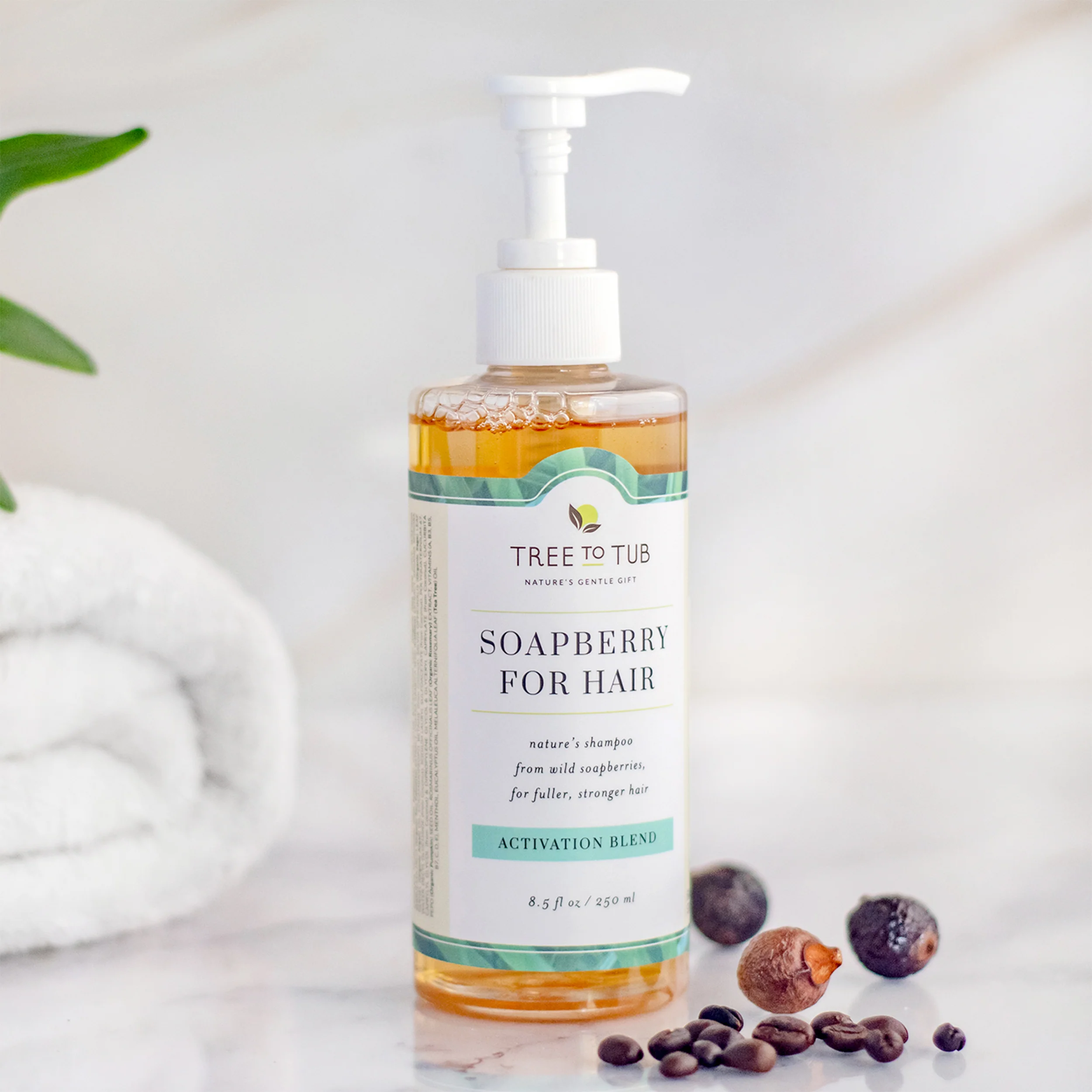Biotin & Caffeine Volumizing Shampoo for Sensitive Scalp - Image 4